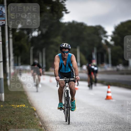 16.08.2026 - KN Förde Triathlon 2026 H.Heesch http://msf.ph/oto/9975583 16.08.2026 11:12:03 Radfahren 312, 357, 369, 389, 393 meine-sportfotos.de