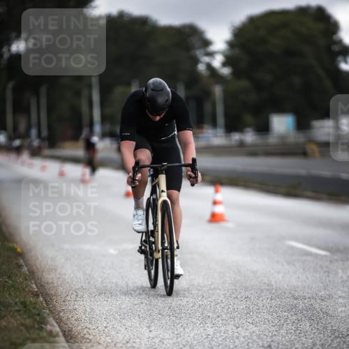 16.08.2026 - KN Förde Triathlon 2026 H.Heesch http://msf.ph/oto/9975608 16.08.2026 11:12:06 Radfahren 312, 357, 393 meine-sportfotos.de