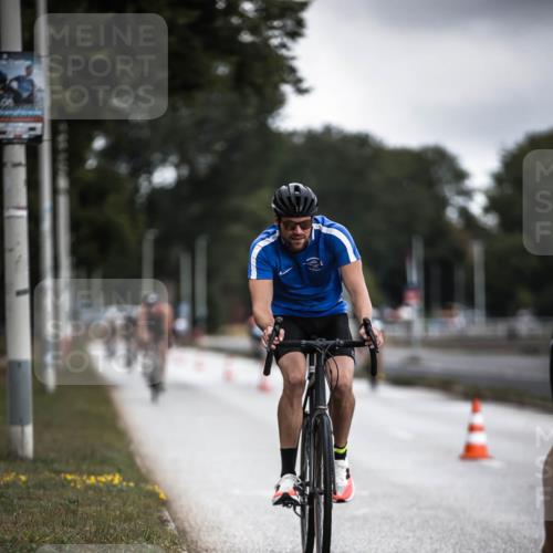 16.08.2026 - KN Förde Triathlon 2026 H.Heesch http://msf.ph/oto/9975677 16.08.2026 11:12:31 Radfahren 310, 364, 374, 392 meine-sportfotos.de