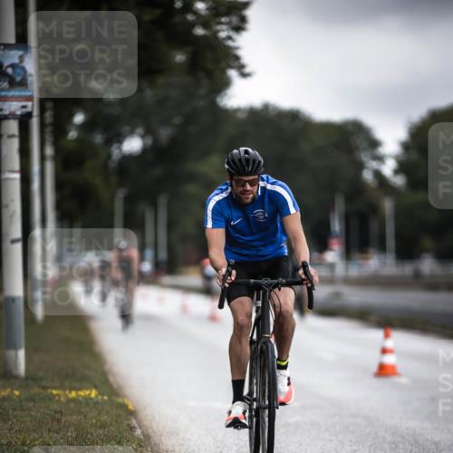 16.08.2026 - KN Förde Triathlon 2026 H.Heesch http://msf.ph/oto/9975678 16.08.2026 11:12:31 Radfahren 310, 364, 374, 392 meine-sportfotos.de