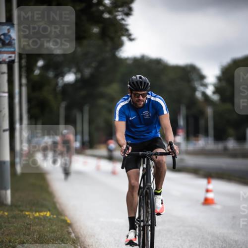 16.08.2026 - KN Förde Triathlon 2026 H.Heesch http://msf.ph/oto/9975680 16.08.2026 11:12:31 Radfahren 310, 364, 374, 392 meine-sportfotos.de