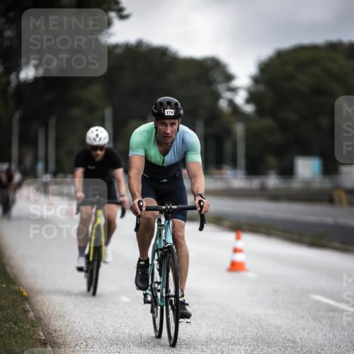 16.08.2026 - KN Förde Triathlon 2026 H.Heesch http://msf.ph/oto/9975792 16.08.2026 11:13:17 Radfahren 329, 379, 385, 422 meine-sportfotos.de