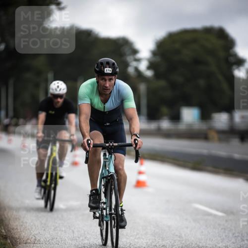 16.08.2026 - KN Förde Triathlon 2026 H.Heesch http://msf.ph/oto/9975796 16.08.2026 11:13:17 Radfahren 329, 379, 385, 422 meine-sportfotos.de
