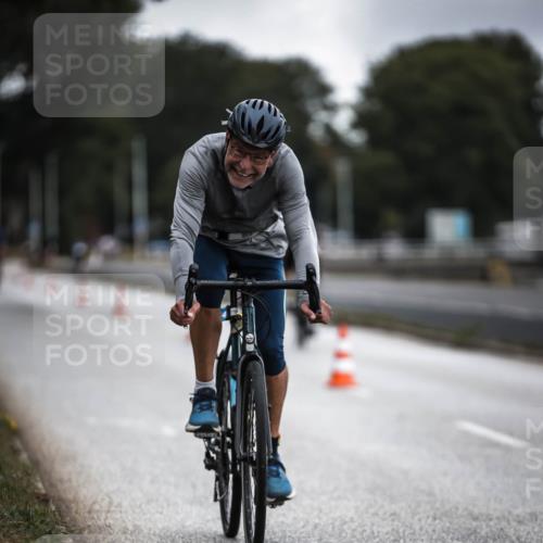 16.08.2026 - KN Förde Triathlon 2026 H.Heesch http://msf.ph/oto/9975860 16.08.2026 11:13:34 Radfahren 316, 394, 413, 421 meine-sportfotos.de