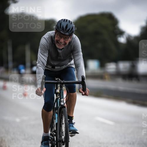 16.08.2026 - KN Förde Triathlon 2026 H.Heesch http://msf.ph/oto/9975867 16.08.2026 11:13:34 Radfahren 316, 394, 413, 421 meine-sportfotos.de