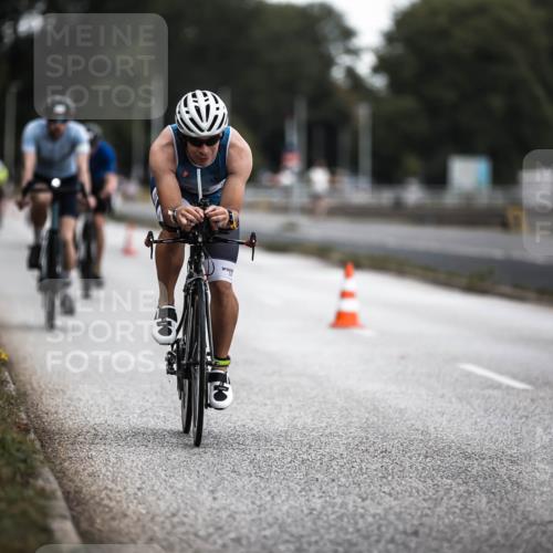 16.08.2026 - KN Förde Triathlon 2026 H.Heesch http://msf.ph/oto/9975877 16.08.2026 11:13:41 Radfahren 331, 360, 376, 386, 406, 430 meine-sportfotos.de