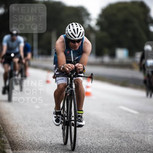 16.08.2026 - KN Förde Triathlon 2026 H.Heesch http://msf.ph/oto/9975886 16.08.2026 11:13:42 Radfahren 331, 360, 376, 386, 406, 430 meine-sportfotos.de