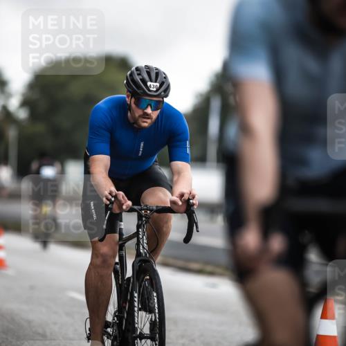 16.08.2026 - KN Förde Triathlon 2026 H.Heesch http://msf.ph/oto/9975906 16.08.2026 11:13:44 Radfahren 324, 331, 360, 376, 386, 406, 430 meine-sportfotos.de