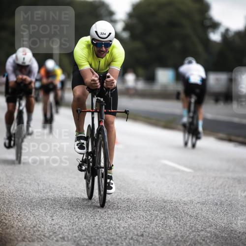 16.08.2026 - KN Förde Triathlon 2026 H.Heesch http://msf.ph/oto/9975914 16.08.2026 11:13:49 Radfahren 309, 324, 327, 336, 406, 411 meine-sportfotos.de