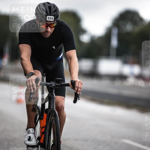 16.08.2026 - KN Förde Triathlon 2026 H.Heesch http://msf.ph/oto/9975953 16.08.2026 11:13:58 Radfahren 320, 381, 409 meine-sportfotos.de