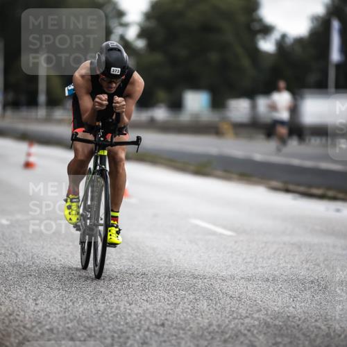 16.08.2026 - KN Förde Triathlon 2026 H.Heesch http://msf.ph/oto/9975972 16.08.2026 11:14:04 Radfahren 337, 373, 381, 401, 402, 409 meine-sportfotos.de