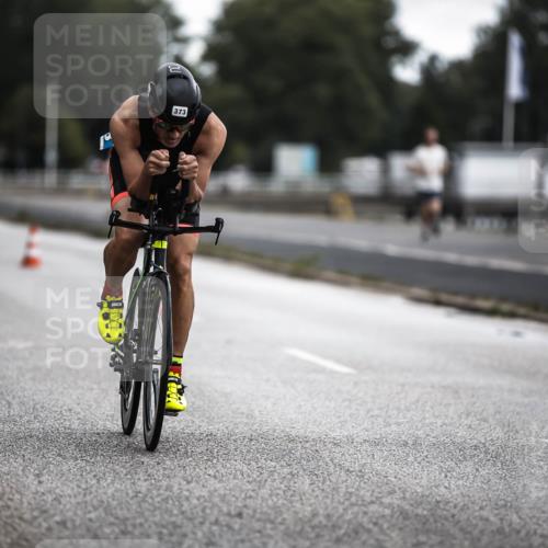 16.08.2026 - KN Förde Triathlon 2026 H.Heesch http://msf.ph/oto/9975973 16.08.2026 11:14:04 Radfahren 337, 373, 381, 401, 402, 409 meine-sportfotos.de
