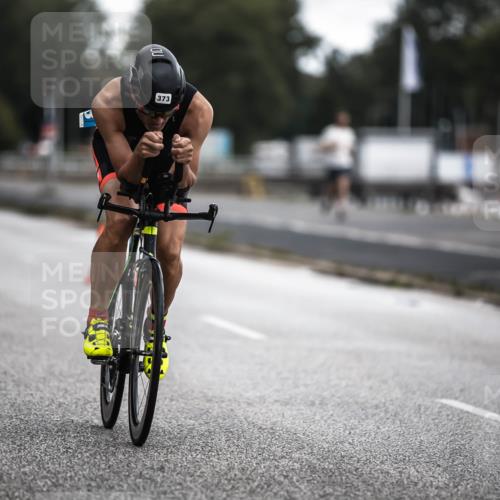 16.08.2026 - KN Förde Triathlon 2026 H.Heesch http://msf.ph/oto/9975977 16.08.2026 11:14:04 Radfahren 337, 373, 381, 401, 402, 409 meine-sportfotos.de