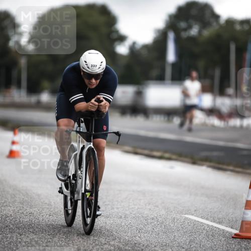 16.08.2026 - KN Förde Triathlon 2026 H.Heesch http://msf.ph/oto/9975993 16.08.2026 11:14:08 Radfahren 337, 401 meine-sportfotos.de
