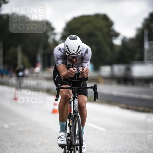 16.08.2026 - KN Förde Triathlon 2026 H.Heesch http://msf.ph/oto/9976167 16.08.2026 11:15:55 Radfahren 330, 331, 385 meine-sportfotos.de