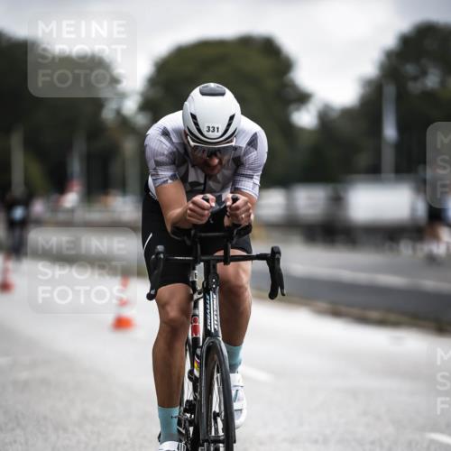 16.08.2026 - KN Förde Triathlon 2026 H.Heesch http://msf.ph/oto/9976169 16.08.2026 11:15:55 Radfahren 330, 331, 385 meine-sportfotos.de