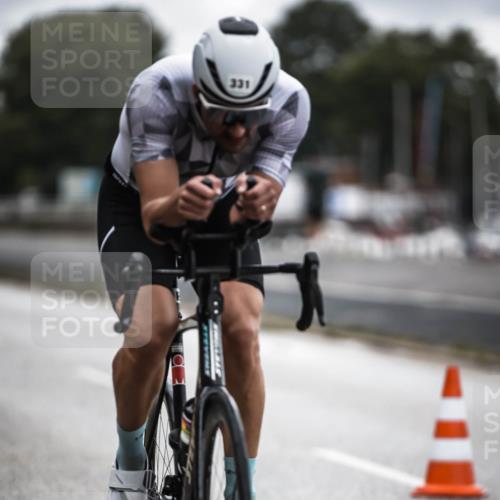 16.08.2026 - KN Förde Triathlon 2026 H.Heesch http://msf.ph/oto/9976175 16.08.2026 11:15:56 Radfahren 331, 385, 421 meine-sportfotos.de