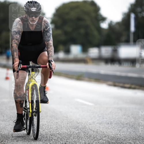 16.08.2026 - KN Förde Triathlon 2026 H.Heesch http://msf.ph/oto/9976235 16.08.2026 11:16:28 Radfahren 354, 360, 406, 413, 801 meine-sportfotos.de