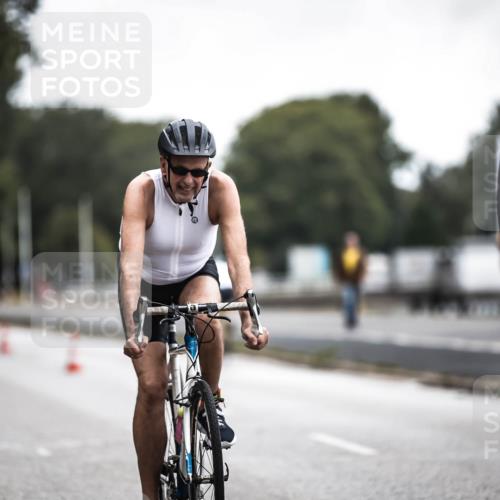 16.08.2026 - KN Förde Triathlon 2026 H.Heesch http://msf.ph/oto/9976281 16.08.2026 11:16:56 Radfahren 328, 346, 350, 402, 437 meine-sportfotos.de