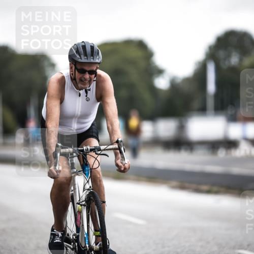 16.08.2026 - KN Förde Triathlon 2026 H.Heesch http://msf.ph/oto/9976285 16.08.2026 11:16:56 Radfahren 328, 346, 350, 402, 437 meine-sportfotos.de