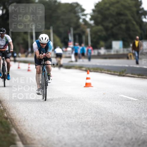 16.08.2026 - KN Förde Triathlon 2026 H.Heesch http://msf.ph/oto/9976297 16.08.2026 11:16:58 Radfahren 328, 346, 350, 381, 402, 437 meine-sportfotos.de