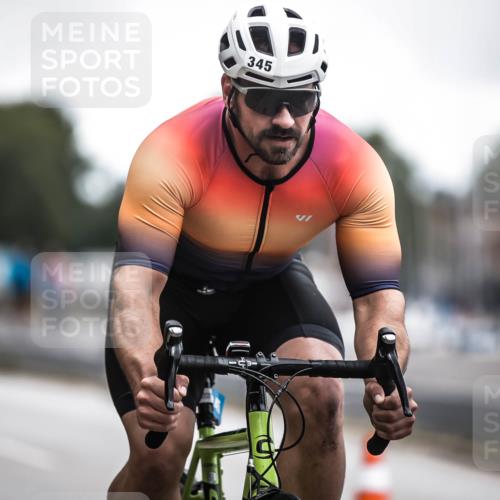 16.08.2026 - KN Förde Triathlon 2026 H.Heesch http://msf.ph/oto/9976367 16.08.2026 11:17:26 Radfahren 322, 345, 349, 371, 432, 804 meine-sportfotos.de