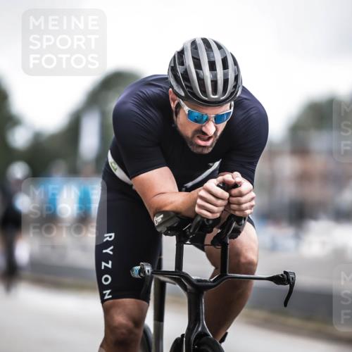 16.08.2026 - KN Förde Triathlon 2026 H.Heesch http://msf.ph/oto/9976444 16.08.2026 11:17:43 Radfahren 304, 308, 317, 318, 383, 390 meine-sportfotos.de