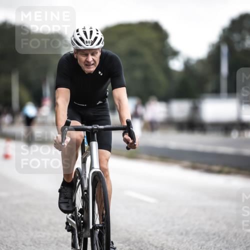 16.08.2026 - KN Förde Triathlon 2026 H.Heesch http://msf.ph/oto/9976489 16.08.2026 11:17:55 Radfahren 301, 311, 314, 330, 367, 378, 396, 802 meine-sportfotos.de