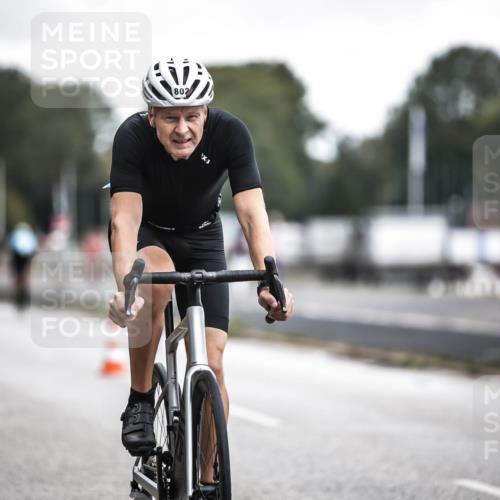 16.08.2026 - KN Förde Triathlon 2026 H.Heesch http://msf.ph/oto/9976491 16.08.2026 11:17:55 Radfahren 301, 311, 314, 330, 367, 378, 396, 802 meine-sportfotos.de