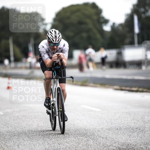16.08.2026 - KN Förde Triathlon 2026 H.Heesch http://msf.ph/oto/9976528 16.08.2026 11:18:22 Radfahren 302, 404 meine-sportfotos.de