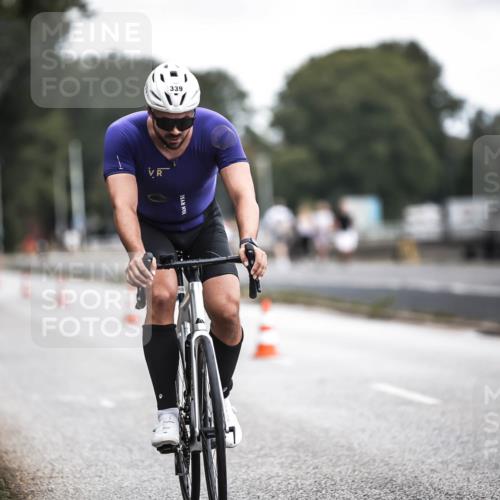 16.08.2026 - KN Förde Triathlon 2026 H.Heesch http://msf.ph/oto/9976573 16.08.2026 11:18:41 Radfahren 338, 339, 348, 353, 429 meine-sportfotos.de
