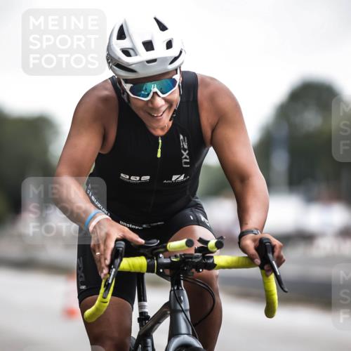 16.08.2026 - KN Förde Triathlon 2026 H.Heesch http://msf.ph/oto/9976621 16.08.2026 11:18:55 Radfahren 310, 356, 384, 425 meine-sportfotos.de