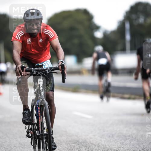 16.08.2026 - KN Förde Triathlon 2026 H.Heesch http://msf.ph/oto/9976706 16.08.2026 11:19:24 Radfahren 305, 305, 351, 377, 801 meine-sportfotos.de