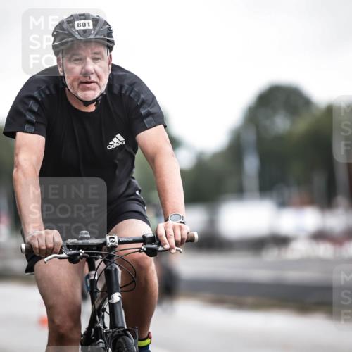 16.08.2026 - KN Förde Triathlon 2026 H.Heesch http://msf.ph/oto/9976724 16.08.2026 11:19:26 Radfahren 305, 305, 346, 351, 377, 801 meine-sportfotos.de