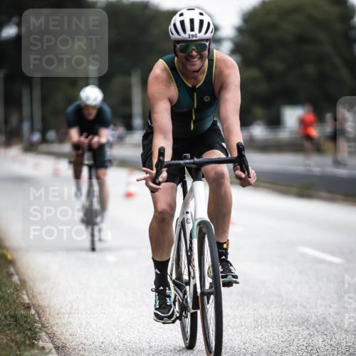 16.08.2026 - KN Förde Triathlon 2026 H.Heesch http://msf.ph/oto/9976880 16.08.2026 11:20:03 Radfahren 314, 315, 321, 329, 368, 369, 390, 417, 439 meine-sportfotos.de
