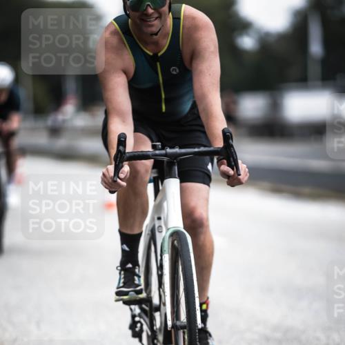 16.08.2026 - KN Förde Triathlon 2026 H.Heesch http://msf.ph/oto/9976888 16.08.2026 11:20:04 Radfahren 314, 315, 321, 329, 368, 369, 390, 417, 439 meine-sportfotos.de
