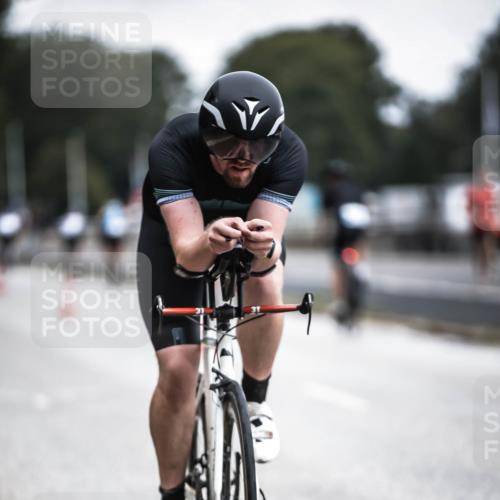 16.08.2026 - KN Förde Triathlon 2026 H.Heesch http://msf.ph/oto/9976916 16.08.2026 11:20:12 Radfahren 311, 325 meine-sportfotos.de