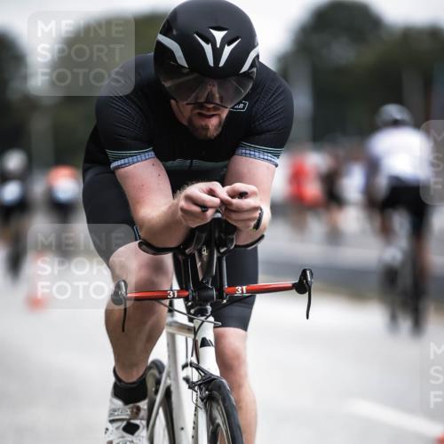 16.08.2026 - KN Förde Triathlon 2026 H.Heesch http://msf.ph/oto/9976922 16.08.2026 11:20:12 Radfahren 311, 325 meine-sportfotos.de