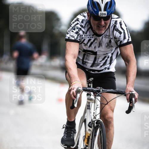 16.08.2026 - KN Förde Triathlon 2026 H.Heesch http://msf.ph/oto/9976980 16.08.2026 11:20:23 Radfahren 221, 306 meine-sportfotos.de