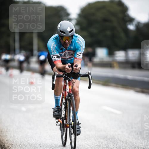 16.08.2026 - KN Förde Triathlon 2026 H.Heesch http://msf.ph/oto/9977112 16.08.2026 11:21:12 Radfahren 320, 338 meine-sportfotos.de