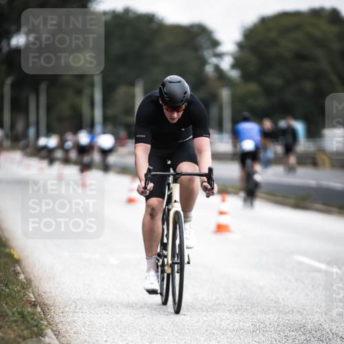 16.08.2026 - KN Förde Triathlon 2026 H.Heesch http://msf.ph/oto/9977131 16.08.2026 11:21:17 Radfahren 312, 320 meine-sportfotos.de