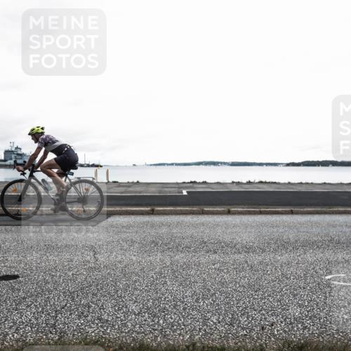 16.08.2026 - KN Förde Triathlon 2026 H.Heesch http://msf.ph/oto/9977157 16.08.2026 11:36:17 Radfahren 406, 421 meine-sportfotos.de