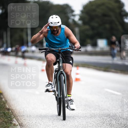 16.08.2026 - KN Förde Triathlon 2026 H.Heesch http://msf.ph/oto/9977182 16.08.2026 11:21:26 Radfahren 348, 394, 424 meine-sportfotos.de