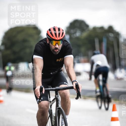 16.08.2026 - KN Förde Triathlon 2026 H.Heesch http://msf.ph/oto/9977242 16.08.2026 11:21:35 Radfahren 352, 426, 436 meine-sportfotos.de
