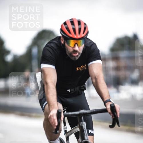 16.08.2026 - KN Förde Triathlon 2026 H.Heesch http://msf.ph/oto/9977254 16.08.2026 11:21:35 Radfahren 352, 426, 436 meine-sportfotos.de