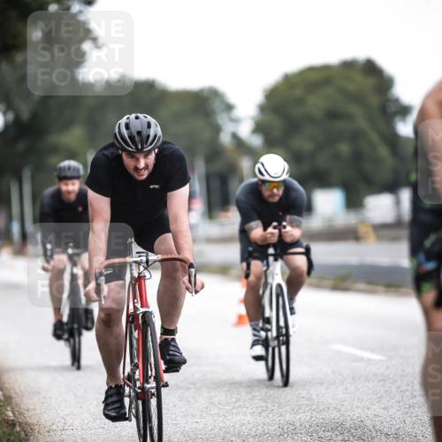 16.08.2026 - KN Förde Triathlon 2026 H.Heesch http://msf.ph/oto/9977319 16.08.2026 11:21:45 Radfahren 323, 342, 347, 365, 372, 377 meine-sportfotos.de
