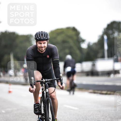 16.08.2026 - KN Förde Triathlon 2026 H.Heesch http://msf.ph/oto/9977341 16.08.2026 11:21:46 Radfahren 342, 347, 365, 372, 377 meine-sportfotos.de