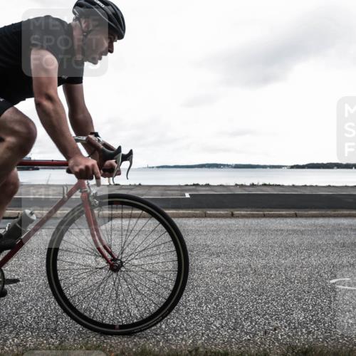 16.08.2026 - KN Förde Triathlon 2026 H.Heesch http://msf.ph/oto/9977366 16.08.2026 11:42:55 Radfahren 394, 396, 401 meine-sportfotos.de