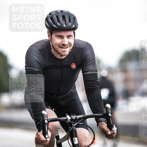 16.08.2026 - KN Förde Triathlon 2026 H.Heesch http://msf.ph/oto/9977370 16.08.2026 11:21:47 Radfahren 342, 365, 372, 377, 391 meine-sportfotos.de