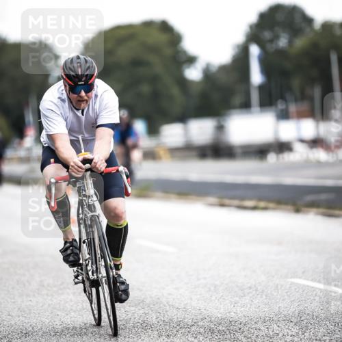 16.08.2026 - KN Förde Triathlon 2026 H.Heesch http://msf.ph/oto/9977418 16.08.2026 11:21:51 Radfahren 372, 391, 438 meine-sportfotos.de